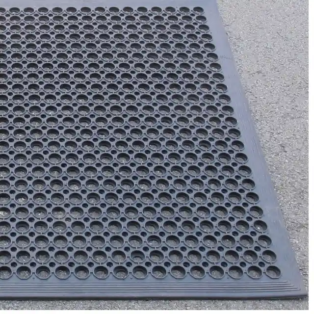 Koupit Online ROHOŽ NR/SBR/G13 S NÁBĚHY - protiúnavová rohož 900x1.500 mm, 70°ShA (-10/+70°C)