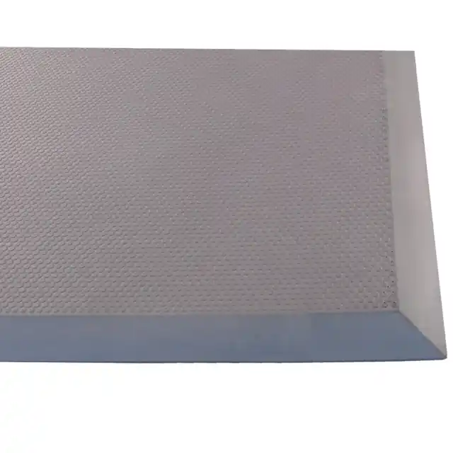 Kup Teď ROHOŽ STEP ERGO GRAY - šedá pryž, úkosy 2x, tl. 13 mm, šíře 905 x 650 mm, zámky na dvou stranách