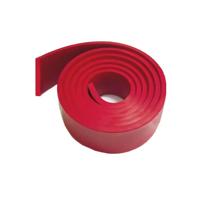 Odeslání Ihned ZENITH RUBBER BOČNÍ PÁS DOPRAVNÍKU NR45°ShA RED - tl. 10 mm, šíře 100, délka 20 m, 12 MPa (-40/+70°C)