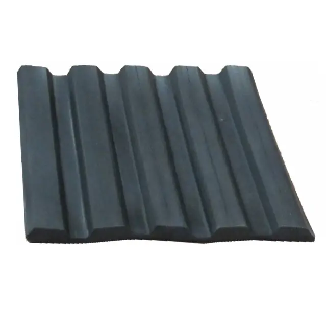 ZENITH RUBBER GM 1Z - ČERNÁ - Rýhovaná pryžová podlahovina SBR 65°ShA, 5x1000 mm (-30°/+70°C) Koupit Online